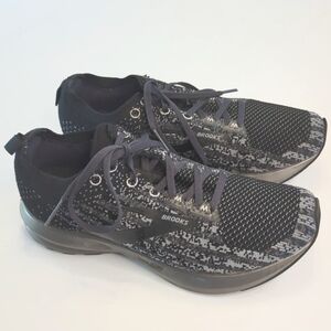 Brooks Levitate 3 Knit Upper Running Shoes 9.5M Black Silver 1203001B047 GUC